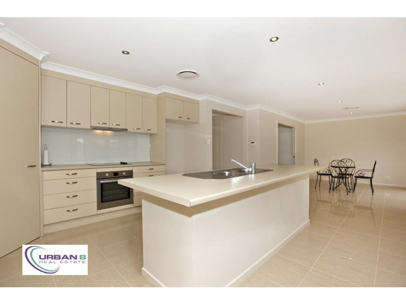 42 Rise Place, Moggill QLD 4070